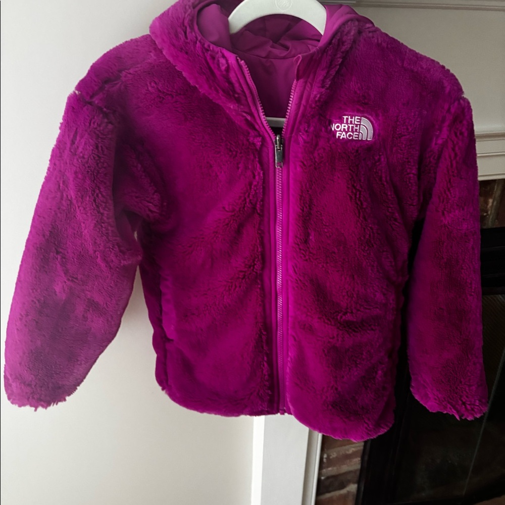 Girls Size 10 reversible jacket. In excellent condition, only worn a few times.